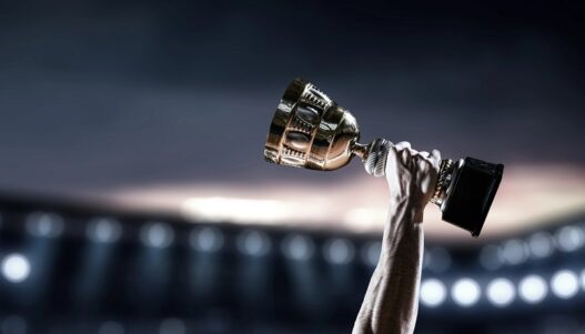 palkinto voittaja menestys