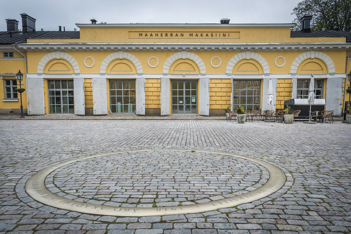 Makasiini Contemporary -gallerian tilat vapautuvat uuteen käyttöön Maaherran makasiinissa Turun tuomiokirkon juurella.