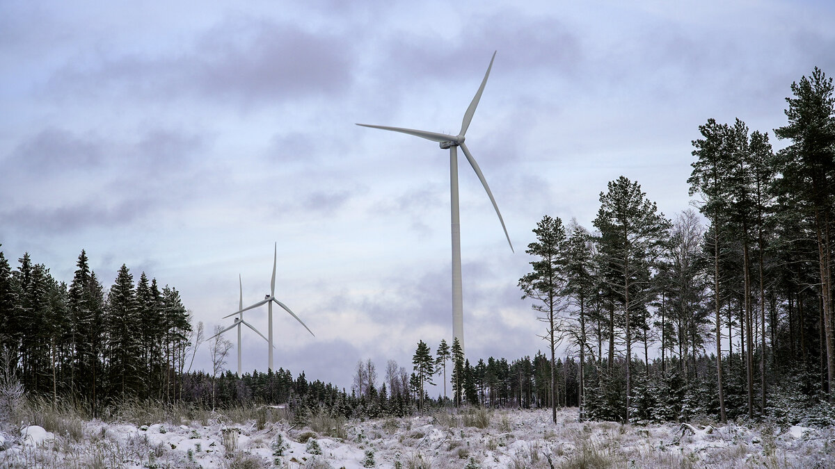 Tuulivoimaloiden rakentaminen hiipuu selvästi tänä vuonna.