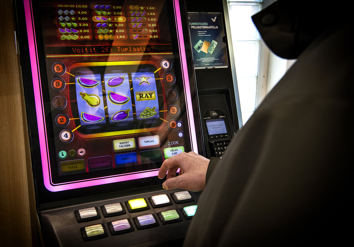 Miksi rahapeliriippuvainen jatkaa pelaamista, vaikka se pilaisi koko elämän?