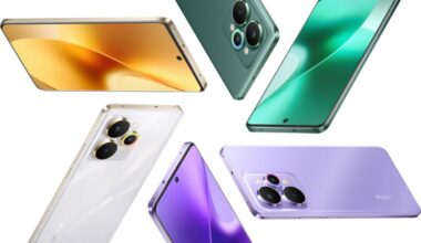 Kuvassa Realme 15 Pro 5G eri väreissä.