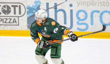 Haukat nousi voittoon kärkipelissä – Seinäjoella taottiin maaleja