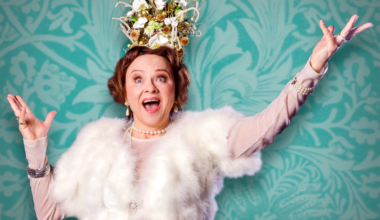 KESKI-UUDENMAAN TEATTERISSA YLI 18 000 KATSOJAA VUONNA 2025 - KORKEIN KATSOJALUKU SITTEN KORONAVUOSIEN