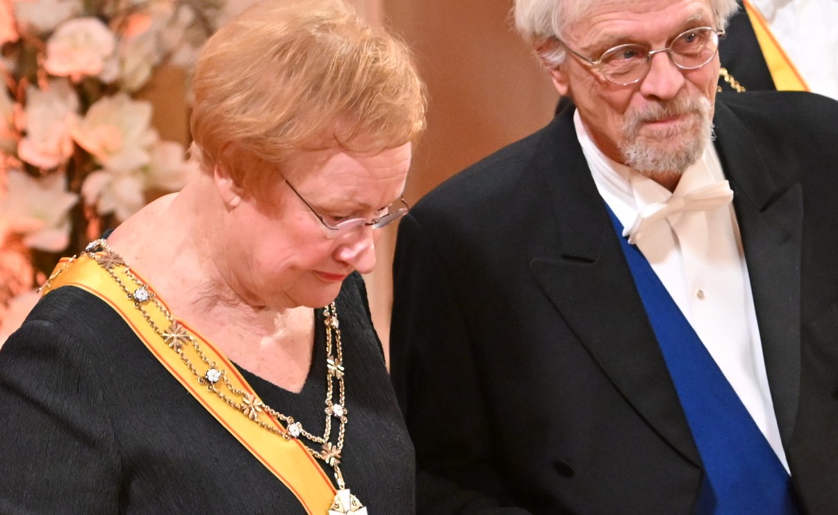 Seiska: Tarja Halonen kertoo: Kuolema vieraili