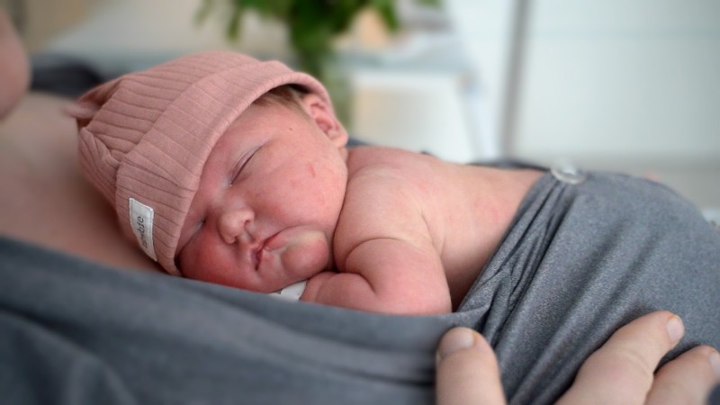 Äidinmaidon luovuttajista on pulaa – Sairaala Nova kaipaa uusia luovuttajia