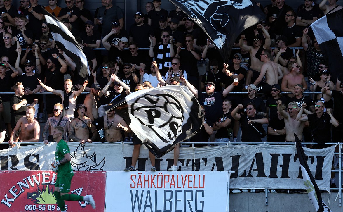 Saara Hämäläinen vahvistamaan VPS:n valmennustiimiä