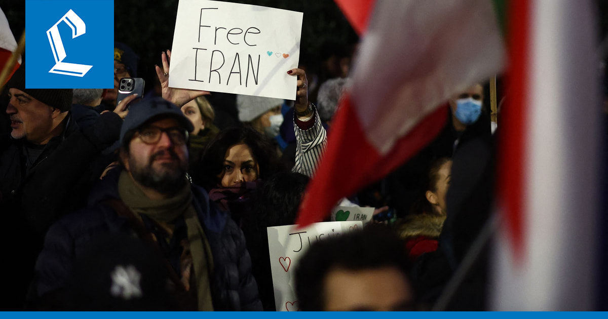 Internetin alasajosta huolimatta mielenosoitukset Iranissa jatkuvat – protestit saivat sytykkeen elinkustannuskriisistä ja inflaatiosta