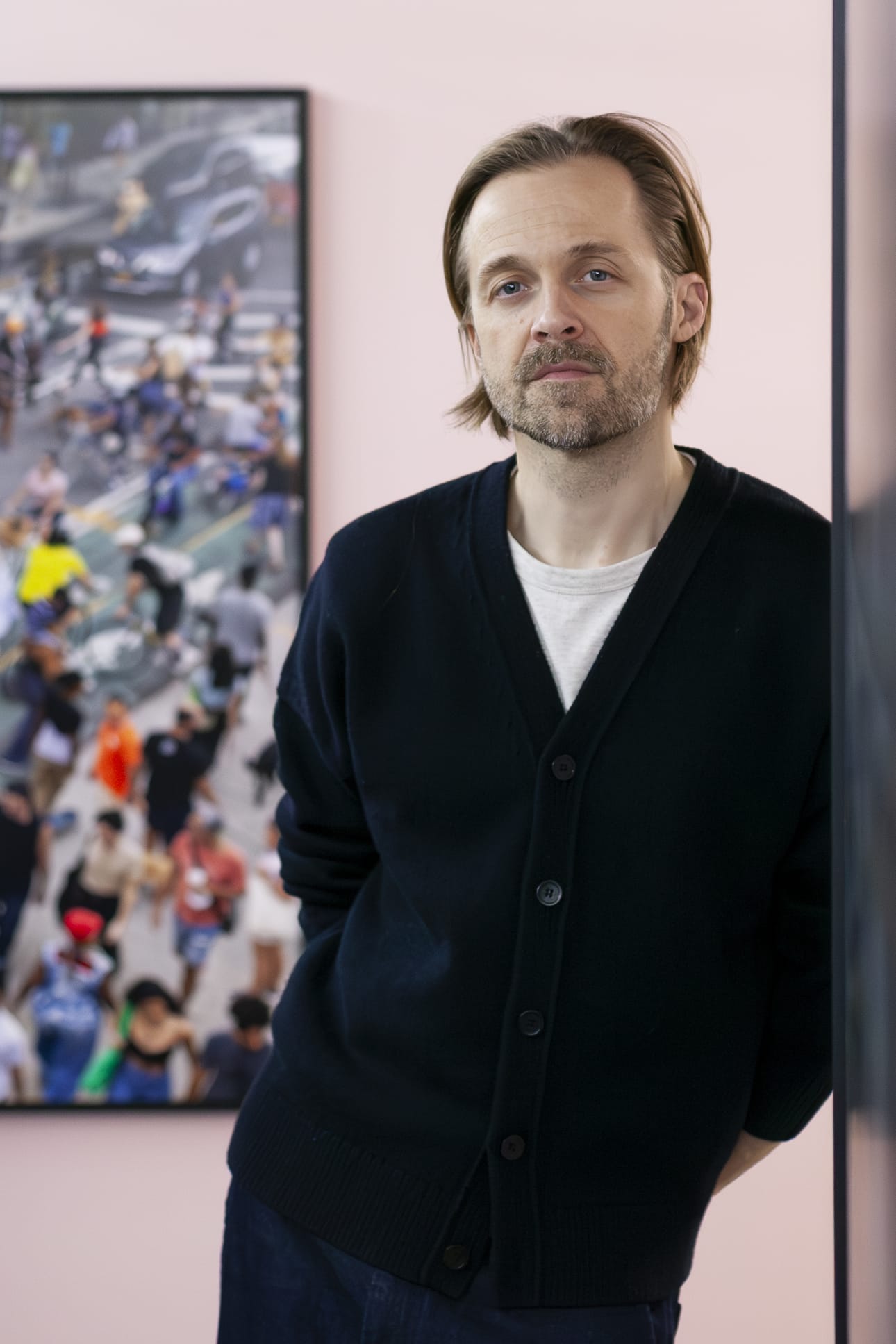 Näyttelyn äänisuunnittelusta vastaa muusikko Erki Pärnoja, joka on indiemusiikin ystäville tuttu Ewert and the Two Dragons -yhtyeestä.