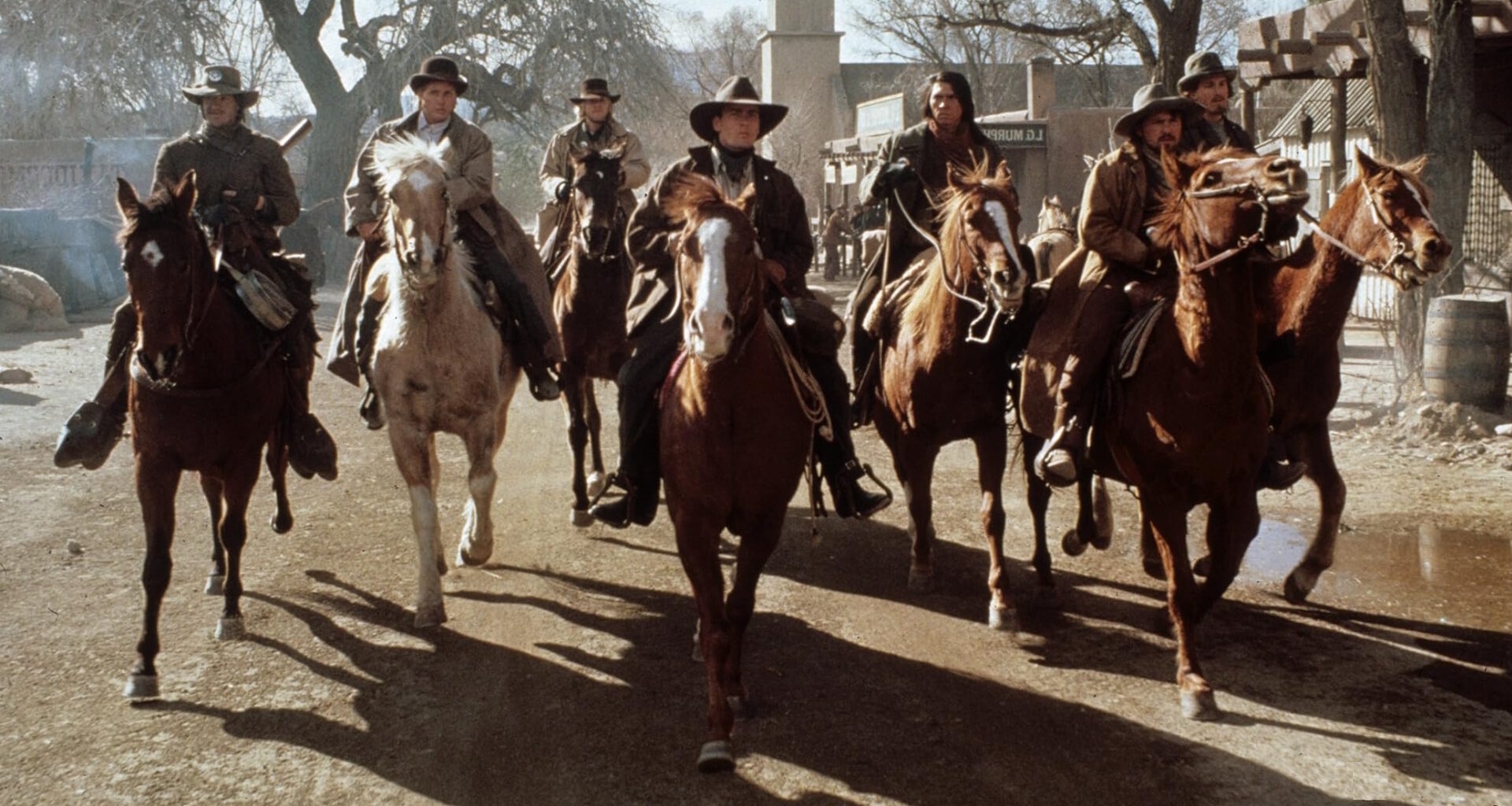 Nyt suoratoistossa: Rakastettu 80-luvun länkkäri – nuoret pyssysankarit nousevat kapinaan