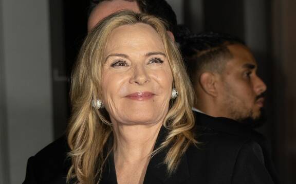 Kim Cattrall vuonna 2024. Hänet on huomioitu urallaan viidellä Emmy-ehdokkuudella.