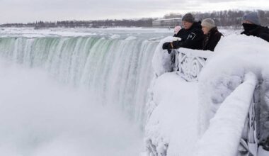 Näin kylmää Pohjois-Amerikassa on: Niagaran putoukset peittyivät jäähän | Ulkomaat