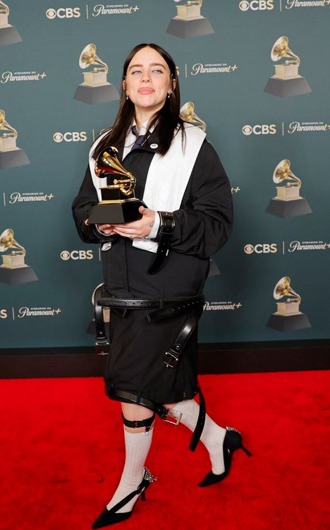 Vuoden kappale -palkinnon voitti Billie Eilish kappaleellaan Wildflower.