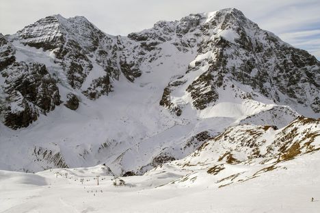 Lumivyöry sattui Rain mukaan Alpeilla Etelä-Tirolin alueella lähellä Soldaa.