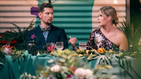 Sanni kuvailee Teemun käytöstä ”selkärangattomaksi”.