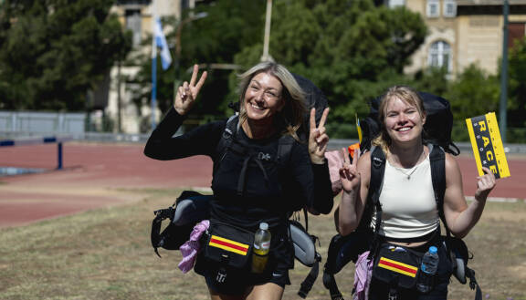 Amazing Race Suomi: Maria Guzenina ja Vilma Vähämaa