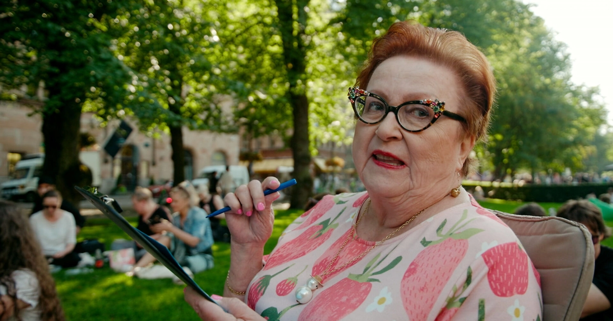 Deittaavat daamit: Erja 74v palaa etsimään rakkautta ja seikkailuja