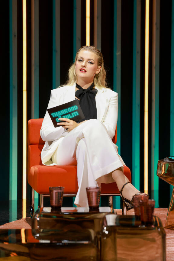 Juontaja Jenni Poikelus, Thank God, sä tulit!, 2026.