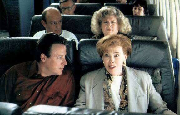 John Heard vierellään Catherine O'Hara leffassa Yksin kotona 2, jossa he näyttelivät nuoren pojan Kevinin (Macaulay Culkin) vanhempia.