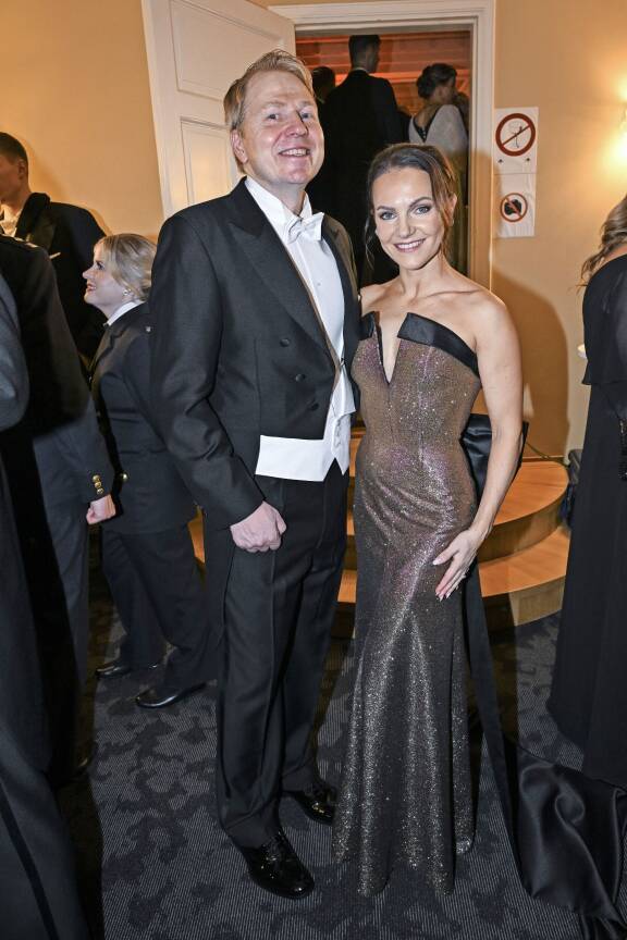 Akin ja Katrin Linna-eleganssia 2025.
