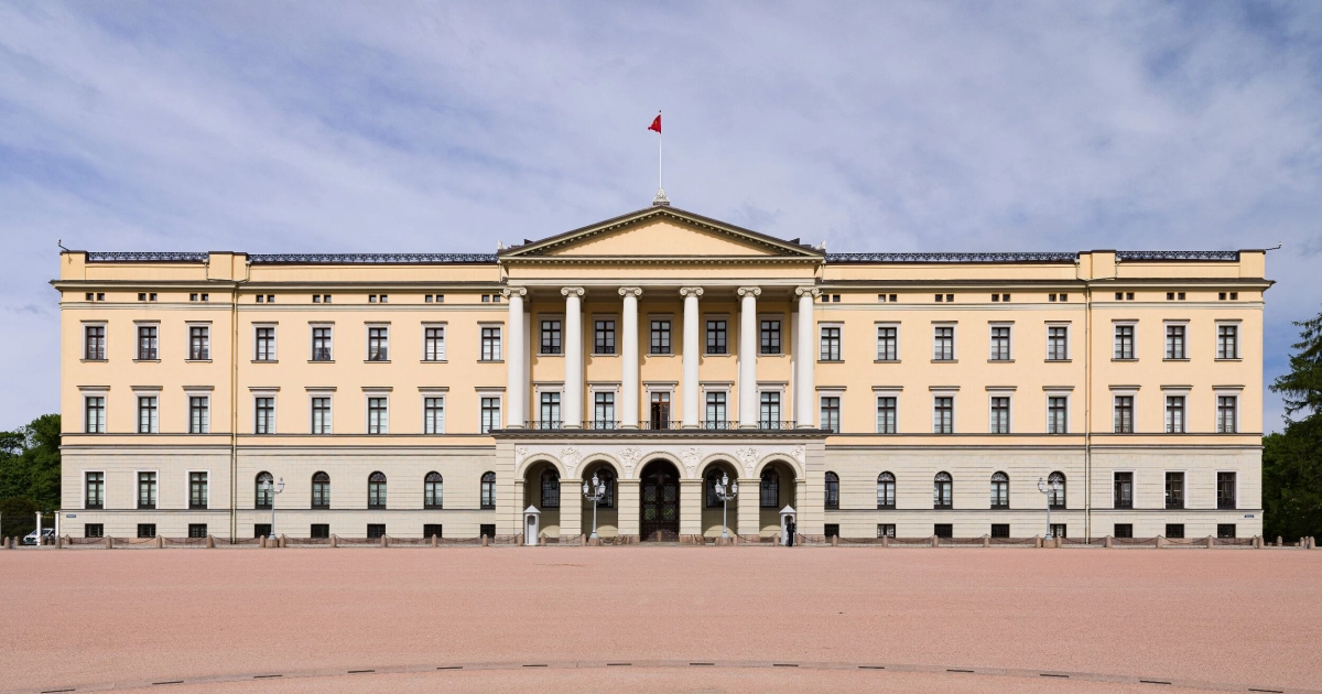 Norjan hovin Instagram-kuva Mette-Maritista herätti raivoa ja keskustelua