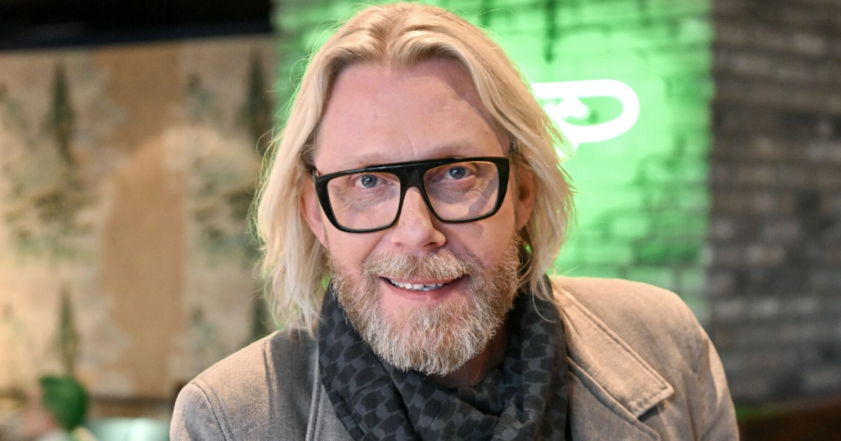 Kimmo Vehviläinen juhlii syntymäpäiväänsä ja tyttärensä 24-vuotispäivää - katso kuvat