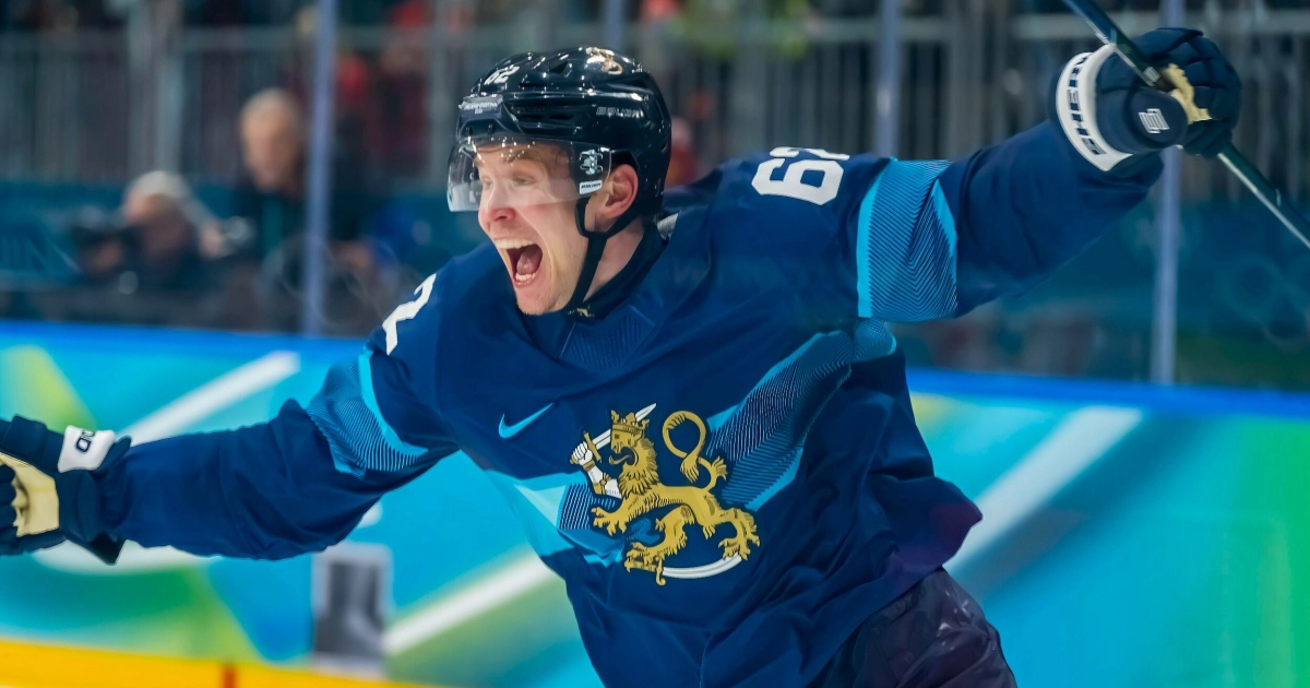 Seiska yllätti pahanpäiväisesti NHL-tähti Artturi Lehkosen isän, mediapersoona Ismo Lehkosen
