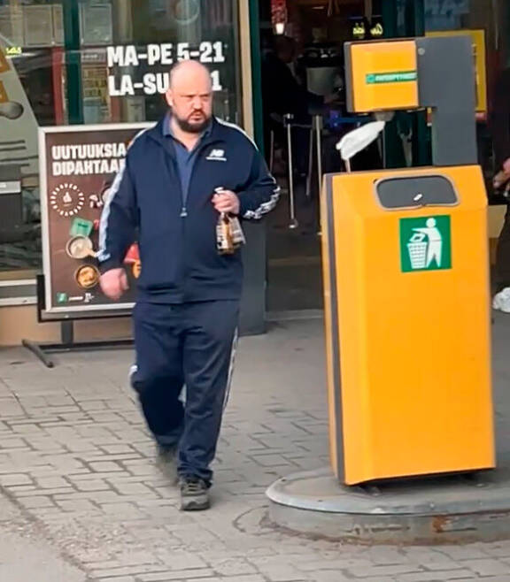 Pyhimys eli Mikko Kuoppala Karkkilan ABC:lla 21.3.2026