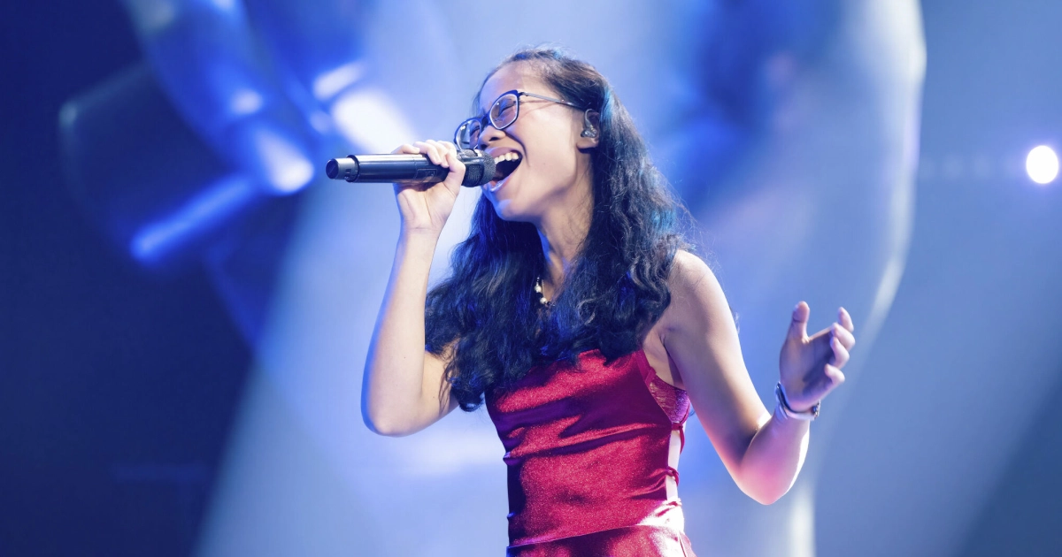 Yllättävä paljastus The Voice of Finlandin kilpailijasta – Emmi Kallion näyttelijätausta