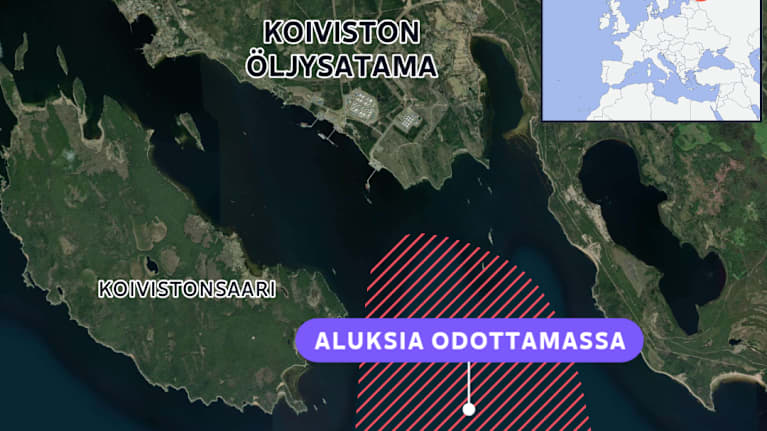 Koiviston öljysataman edustalla sijaitsee alue, jossa alukset odottavat satamaan pääsyä.