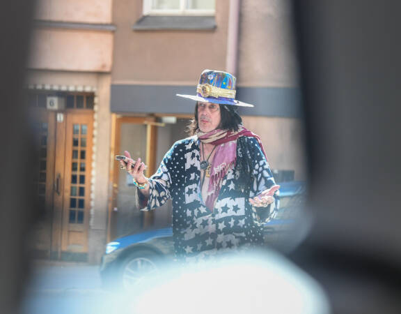 Andy ja hänen näyttävä tyylinsä ovat tuttuja näkyjä keski-Helsingissä.