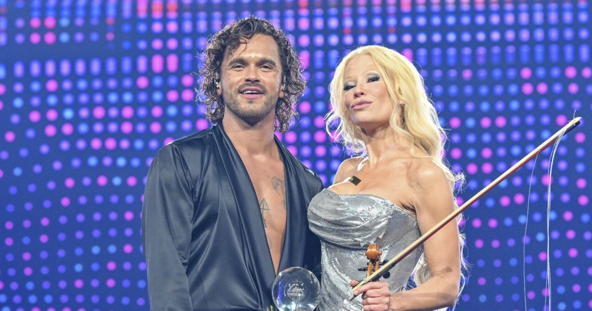 Pete Parkkonen ja Linda Lampenius Euroviisuissa: Uusi asu ja tulikuuma esitys Itävallassa