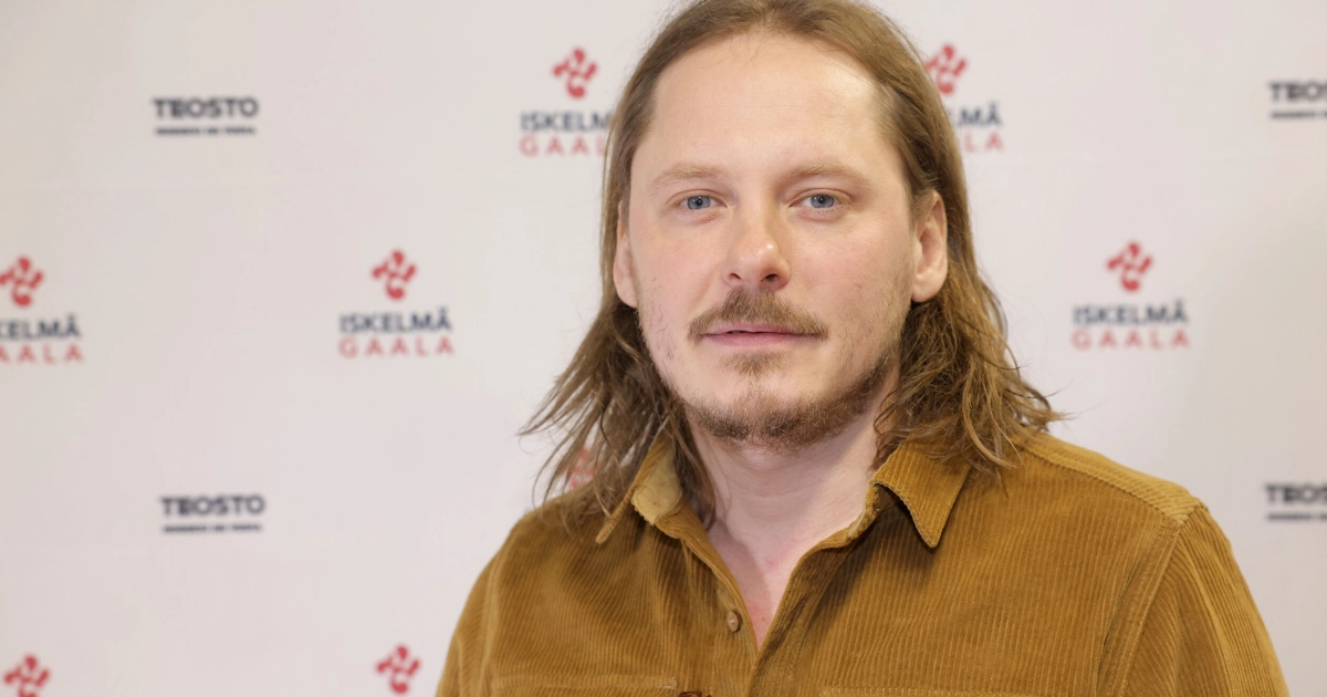 Jonne Aaron harvinaisissa salakuvissa - tältä muusikko näyttää nykyään