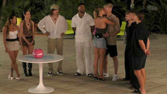 Love Island Suomi