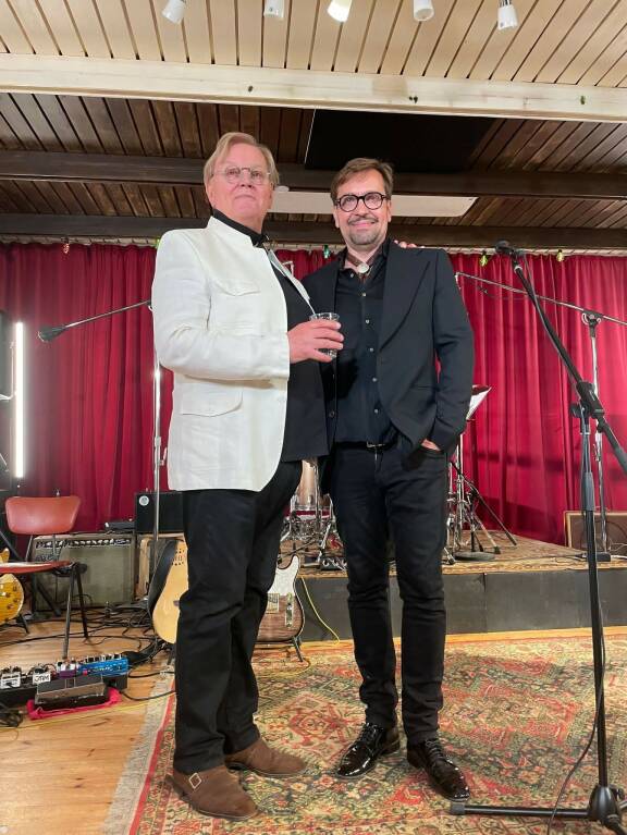 Janus ja Pasi Kaunisto ovat jo harjoitelleet studio-orkesterin kanssa.