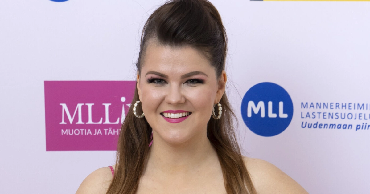 Erika Vikman paloi loppuun: Näin Saara Aalto kommentoi