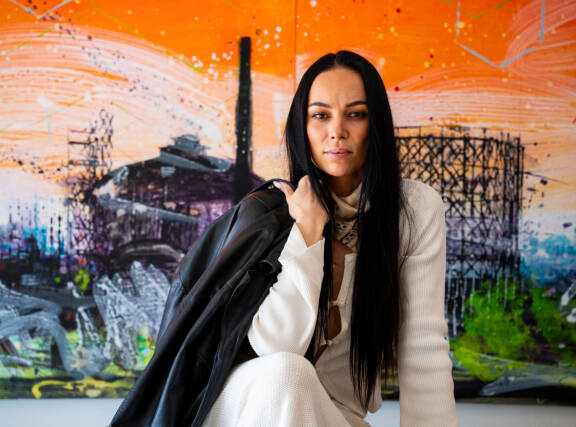 Mirella itsenäistyi jo teini-iässä.