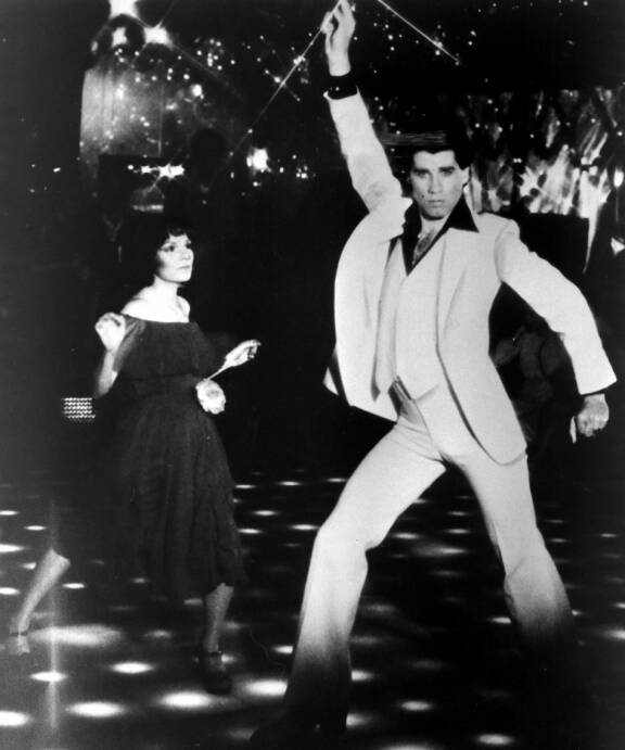 Travolta vuoden 1977 kulttielokuvassa Saturday Night Fever.