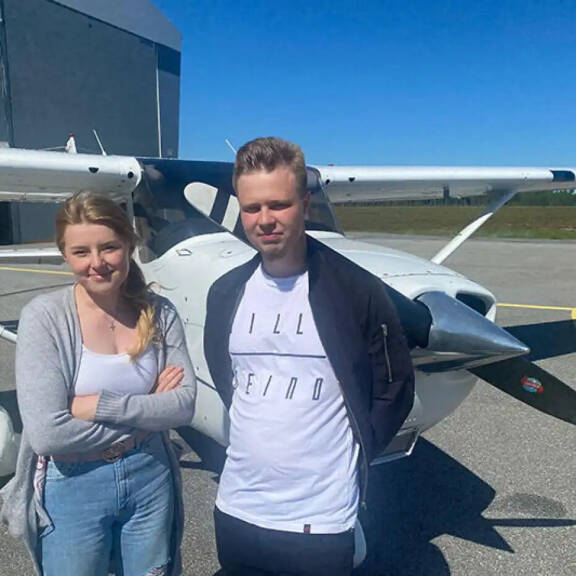 Lindan ja Joonaksen rakkaustarina sai alkunsa televisiokameroiden kuvatessa.
