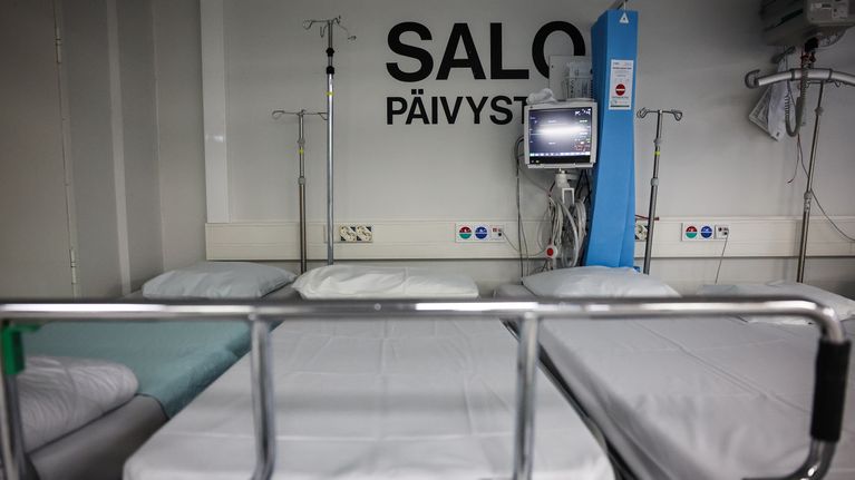 Tyhjiä vuoteita Salon sairaalan päivystyksessä.
