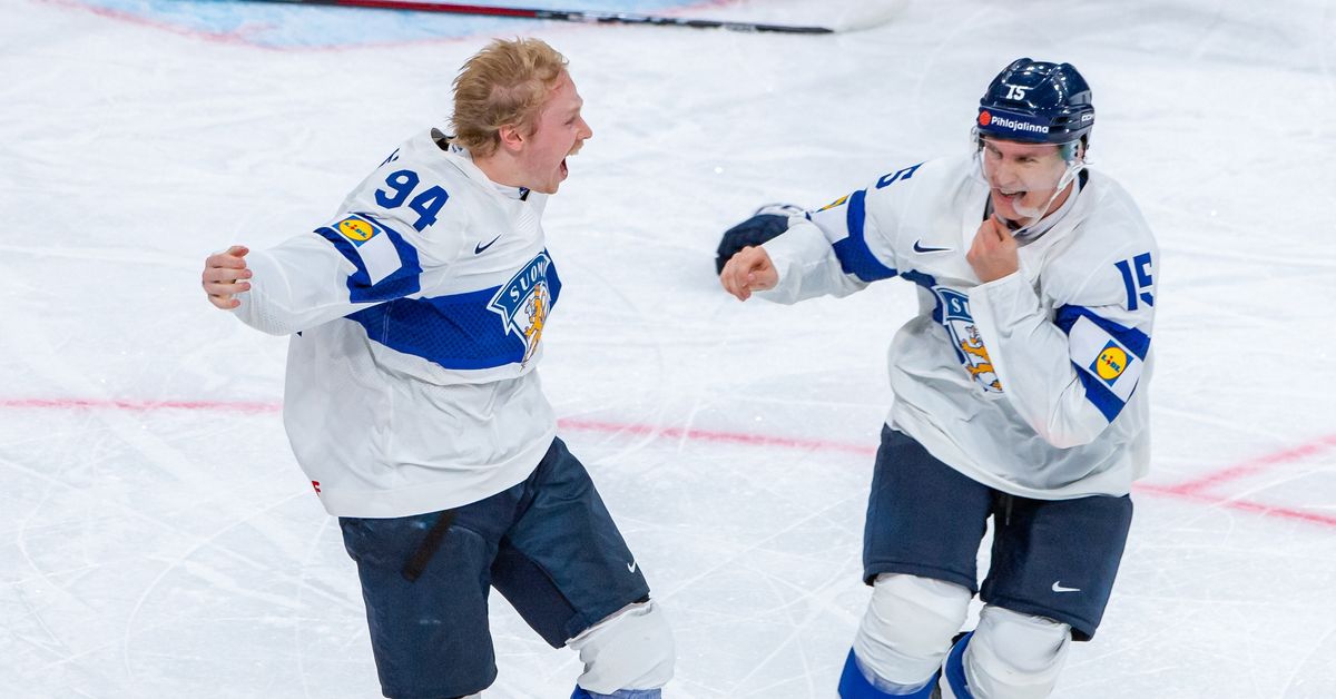 Konsta Helenius viiksistään: ”Ei todellakaan lähde” – näin Leijonien MM-kultailta eteni | Urheilu