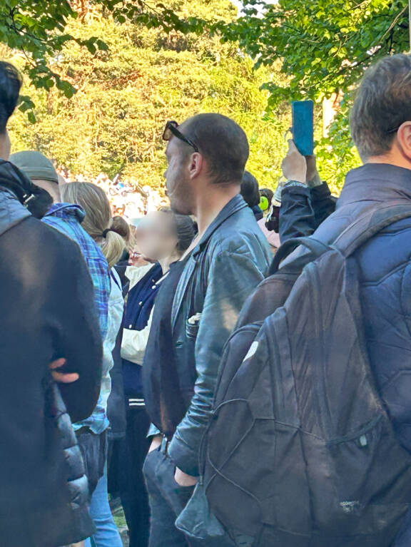 Seiskan lukija tunnisti Joonaksen hurjan näköisestä arvesta miehen kasvoilla.