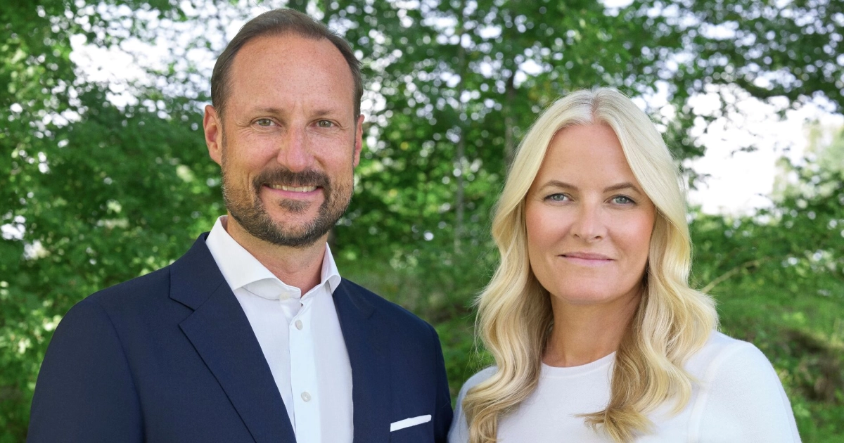 Haakonin ja Mette-Maritin avioliitto: Avioehto ja kuninkaalliset kohut