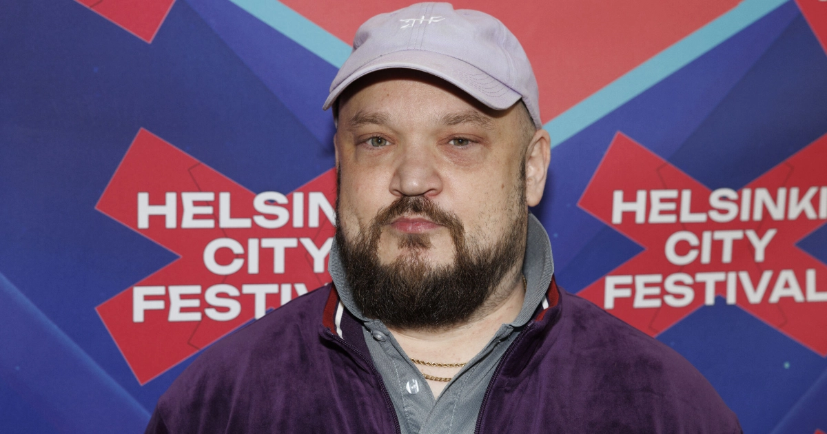 IL: Pyhimys avautuu talousvaikeuksista ja uudesta alusta