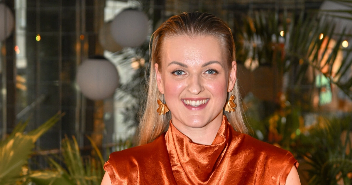 Jenni Poikelus jättää YleX:n ja Parpiuutiset – Liikuttava jäähyväishetki