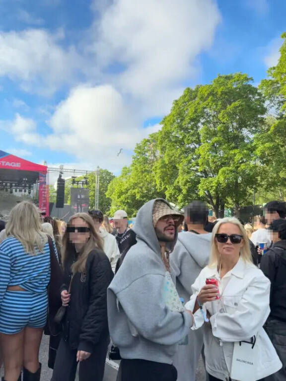 Kaksikon ökytyyli herätti huomiota kesäfestareilla.