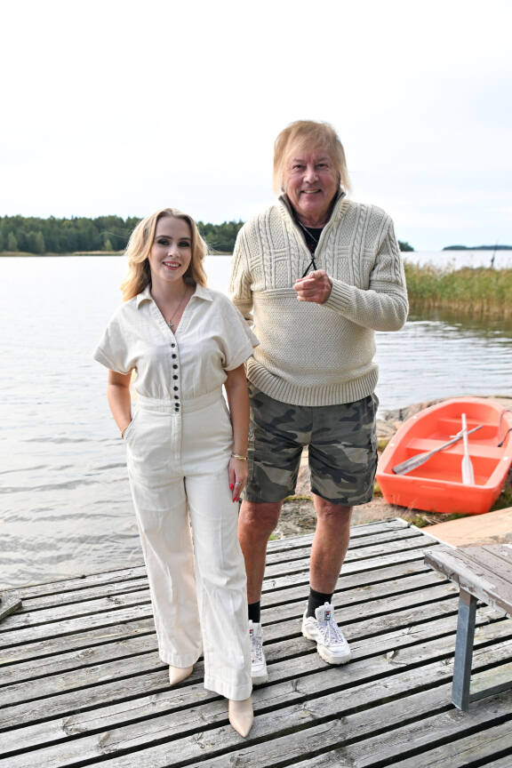 Danny eli Ilkka Lipsanen ja Helmi Loukasmäki