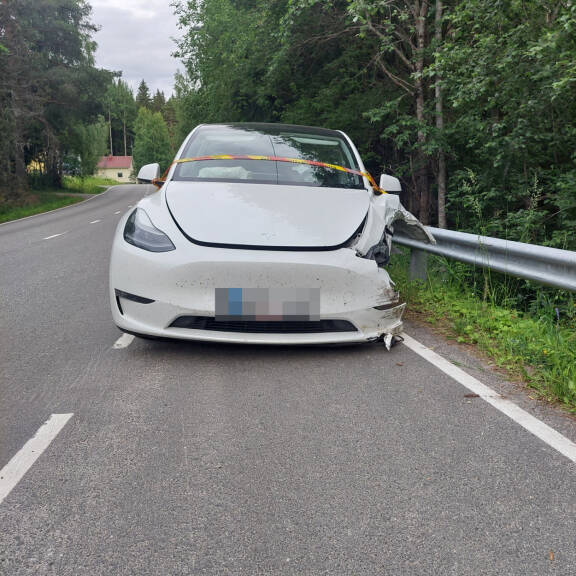 Kolaroitu tesla