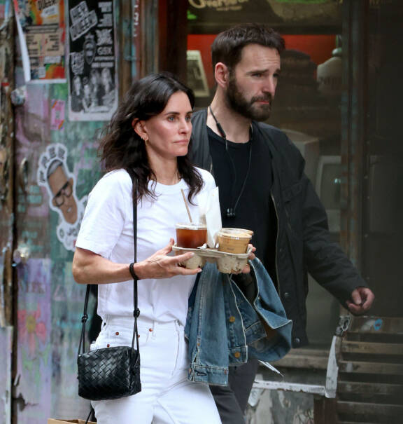 Ero on tullut monille yllätyksenä, sillä Courteney ja Johnny vaikuttivat pitkään löytäneen toimivan tavan yhdistää kiireiset uransa. Kuva New Yorkista vuonna 2023.