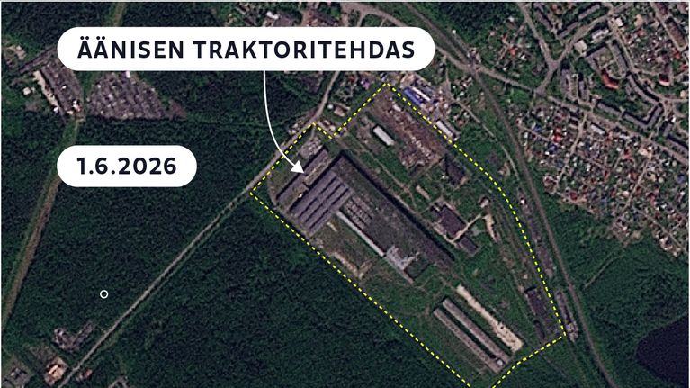 Satelliittikuvassa Äänisen traktoritehdas Petroskoissa.