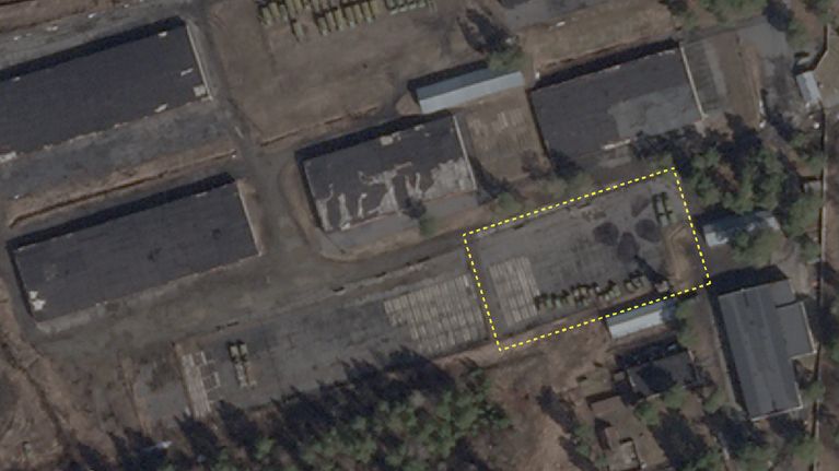 Suojun varuskunta 20. huhtikuuta 2025. Satelliittikuvassa varuskunta.